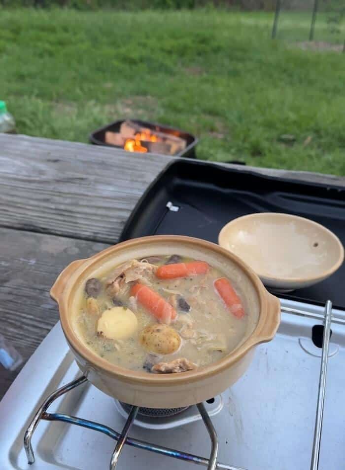Claypot with chicken stew